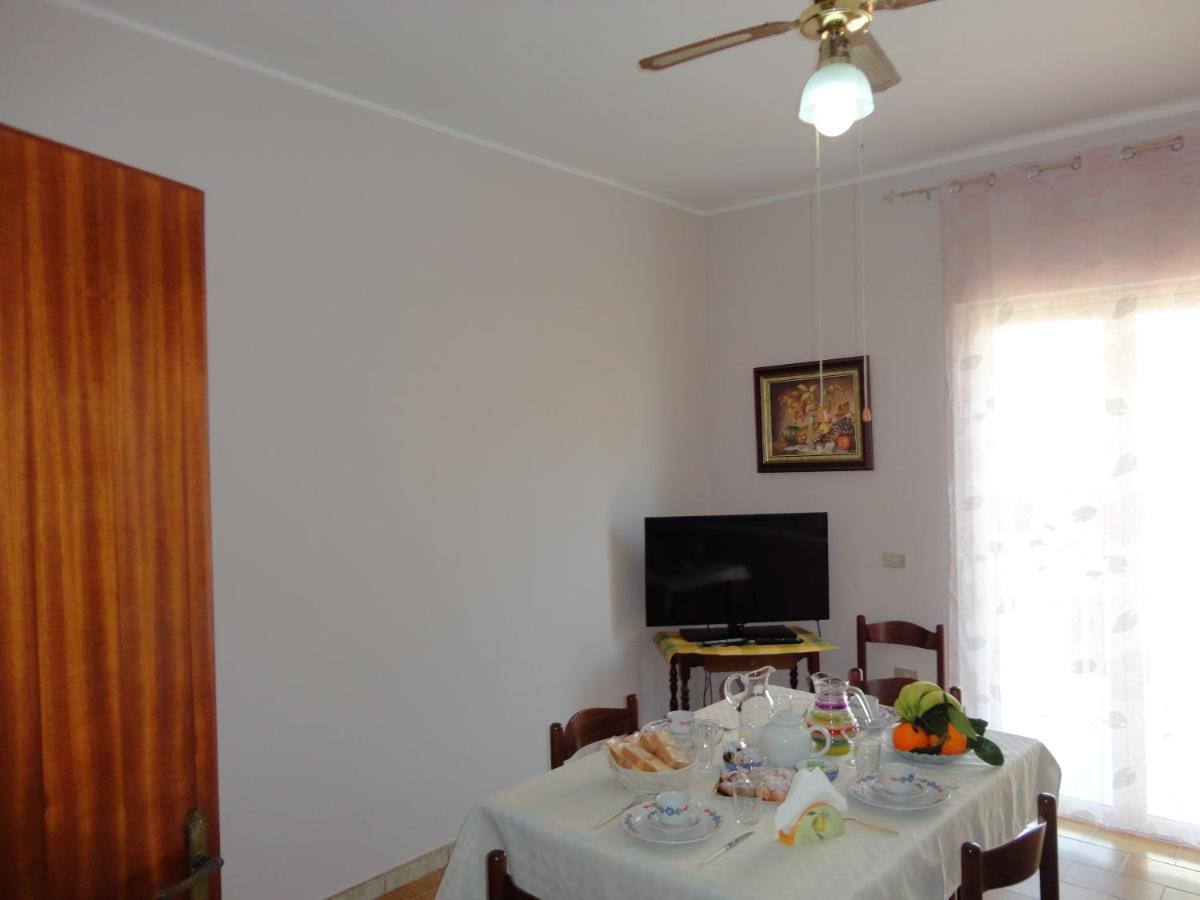 Baciati Dal Sole Apartment Порто Емпедокле Екстериор снимка