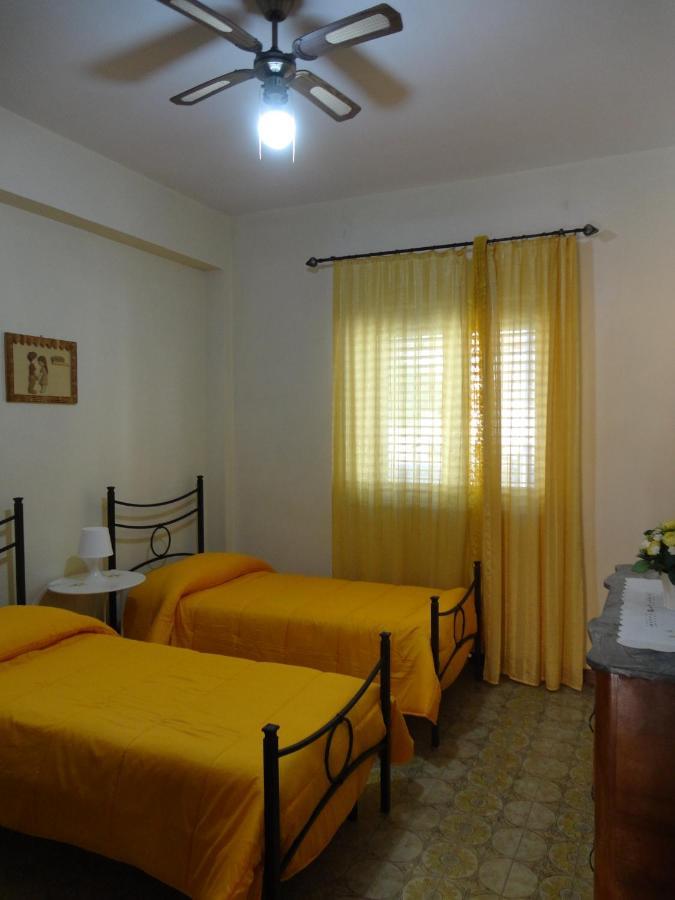 Baciati Dal Sole Apartment Порто Емпедокле Екстериор снимка