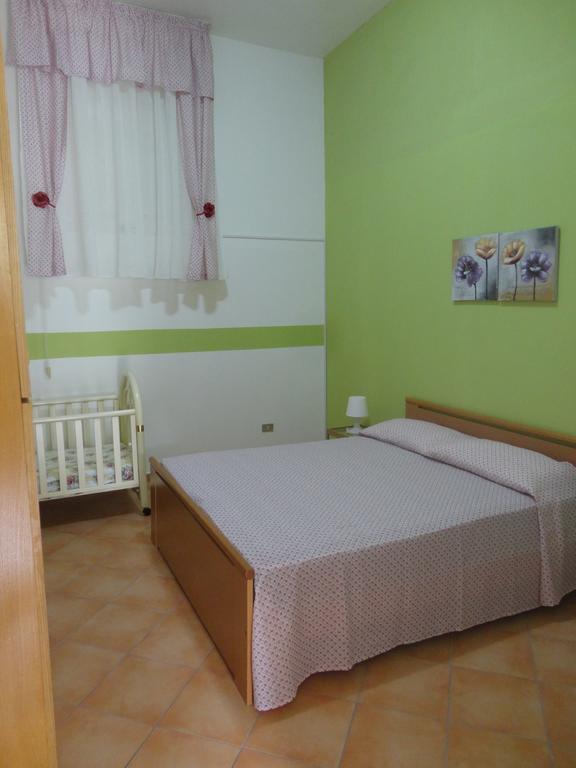 Baciati Dal Sole Apartment Порто Емпедокле Стая снимка