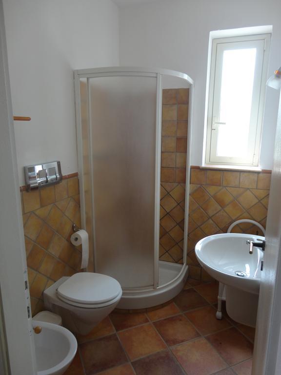 Baciati Dal Sole Apartment Порто Емпедокле Стая снимка