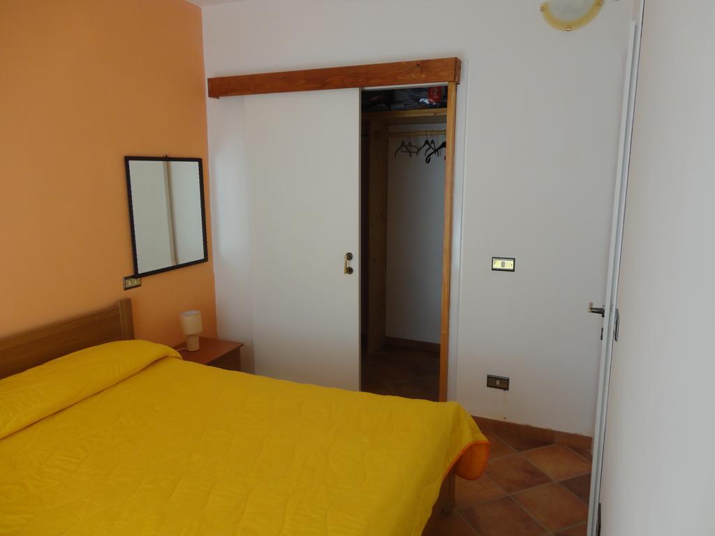 Baciati Dal Sole Apartment Порто Емпедокле Стая снимка
