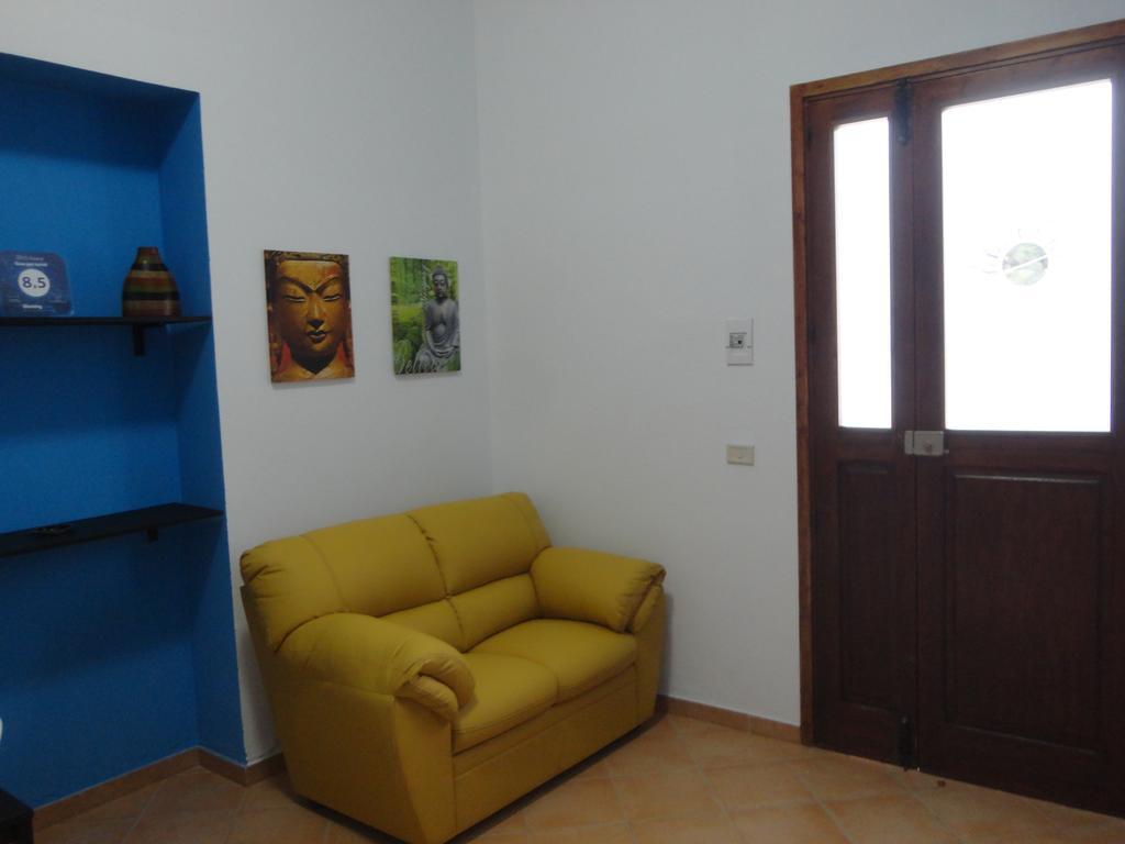 Baciati Dal Sole Apartment Порто Емпедокле Екстериор снимка